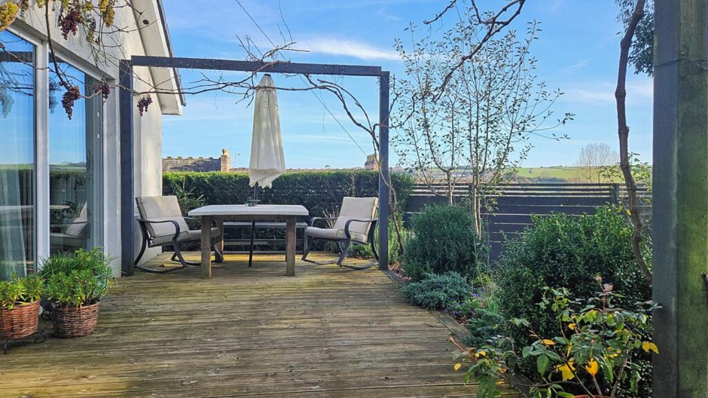 To Book A Viewing Call TPS Lostwithiel on 01208 87