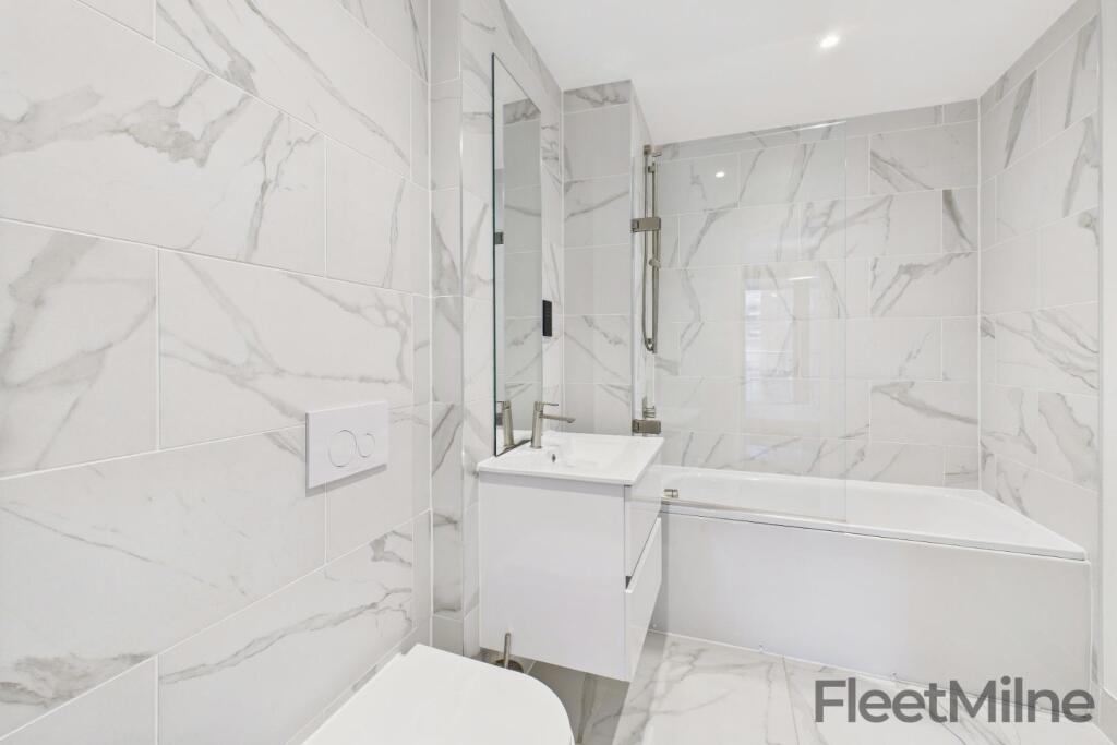 Ensuite bathroom