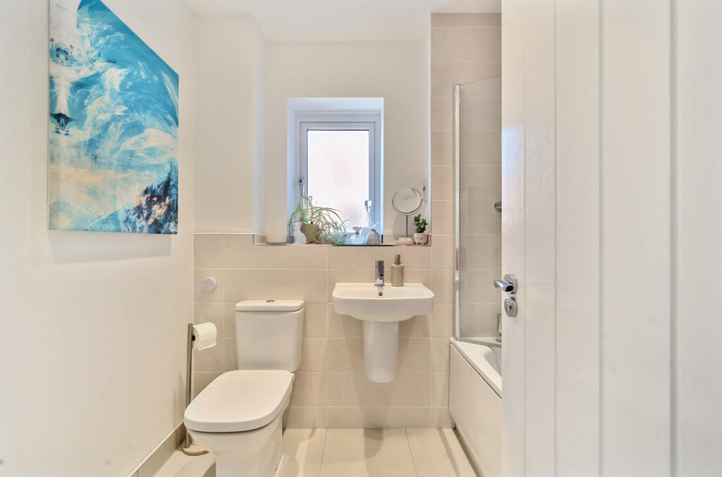 1321309-8-686fb23...