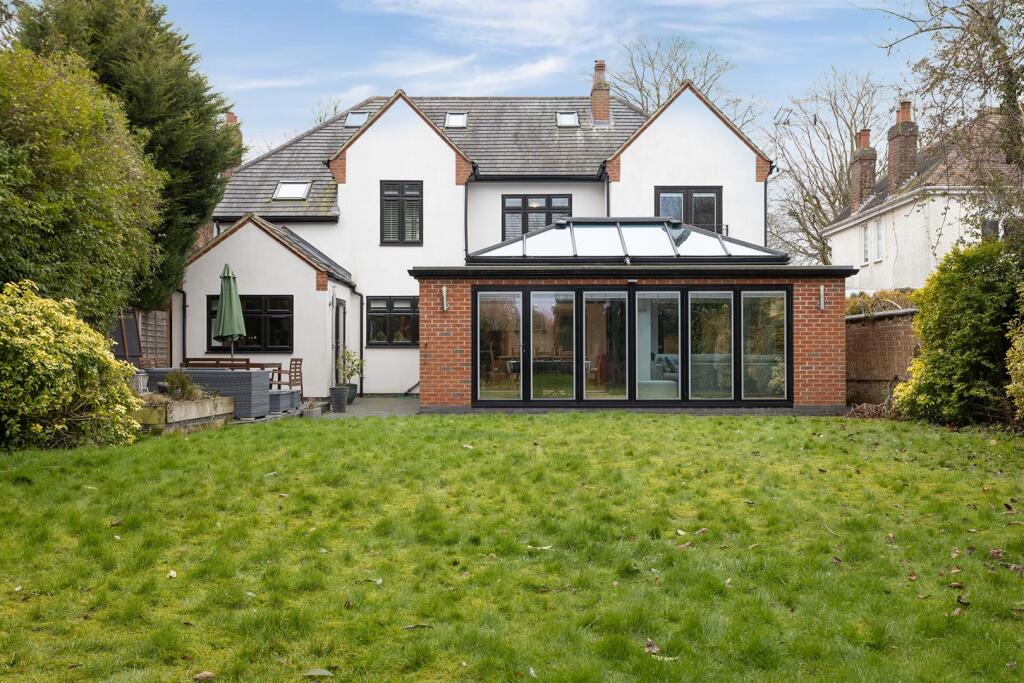 102 Ashlawn Road, Rugby (73).jpg