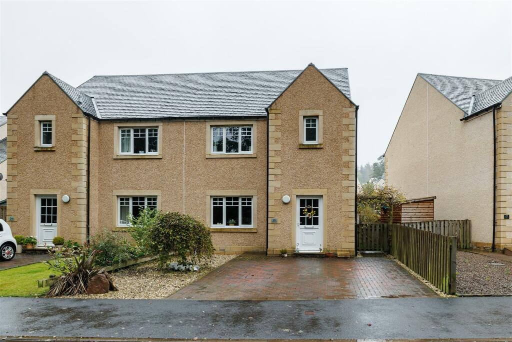 25 Harleyburn Drive Melrose 02.JPG