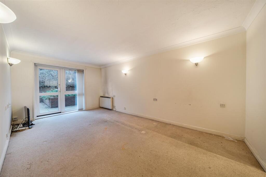 Reception Room: