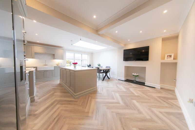 Open plan kitchen, living and dining ...