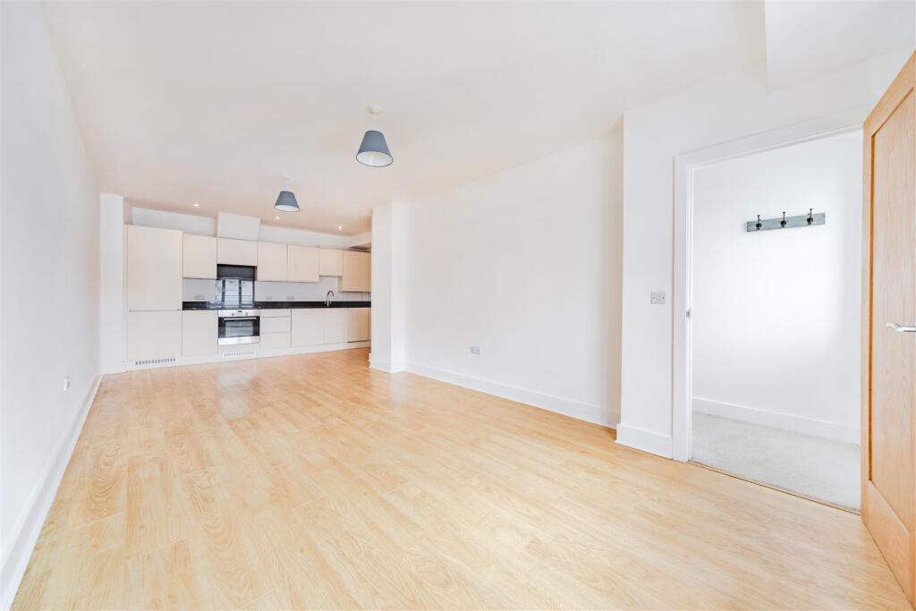Open Plan Reception