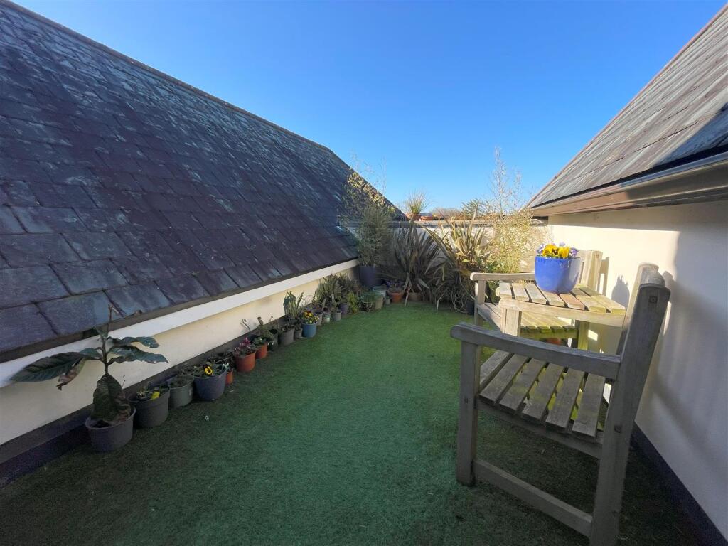 sun terrace.jpg