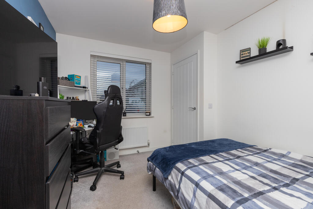 7 Carsphairn Avenue PA1 2FP-8