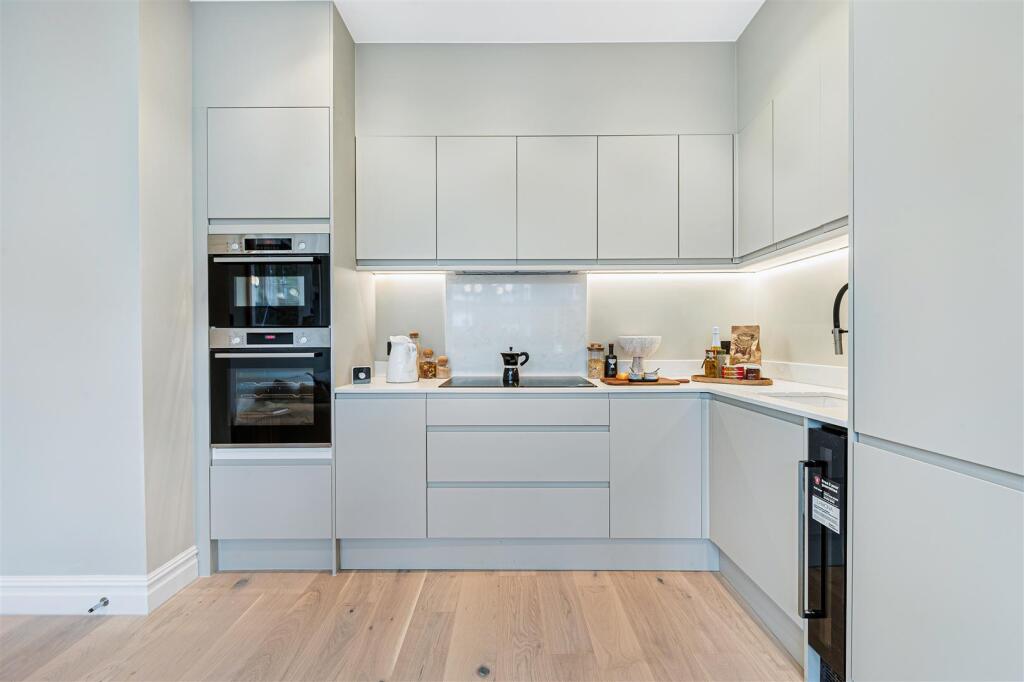Flat 1 - 7 Woodgrange Avenue-6.jpg