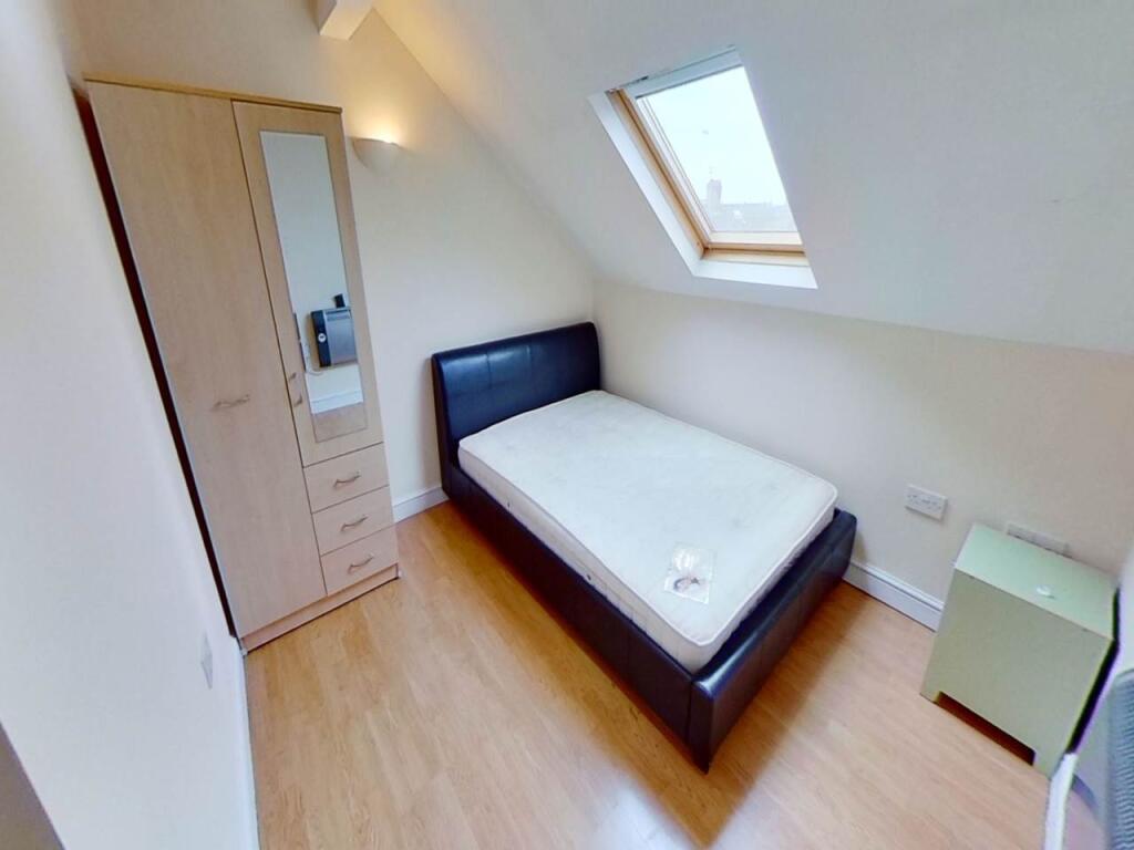 F4-34-Penarth-Road-0