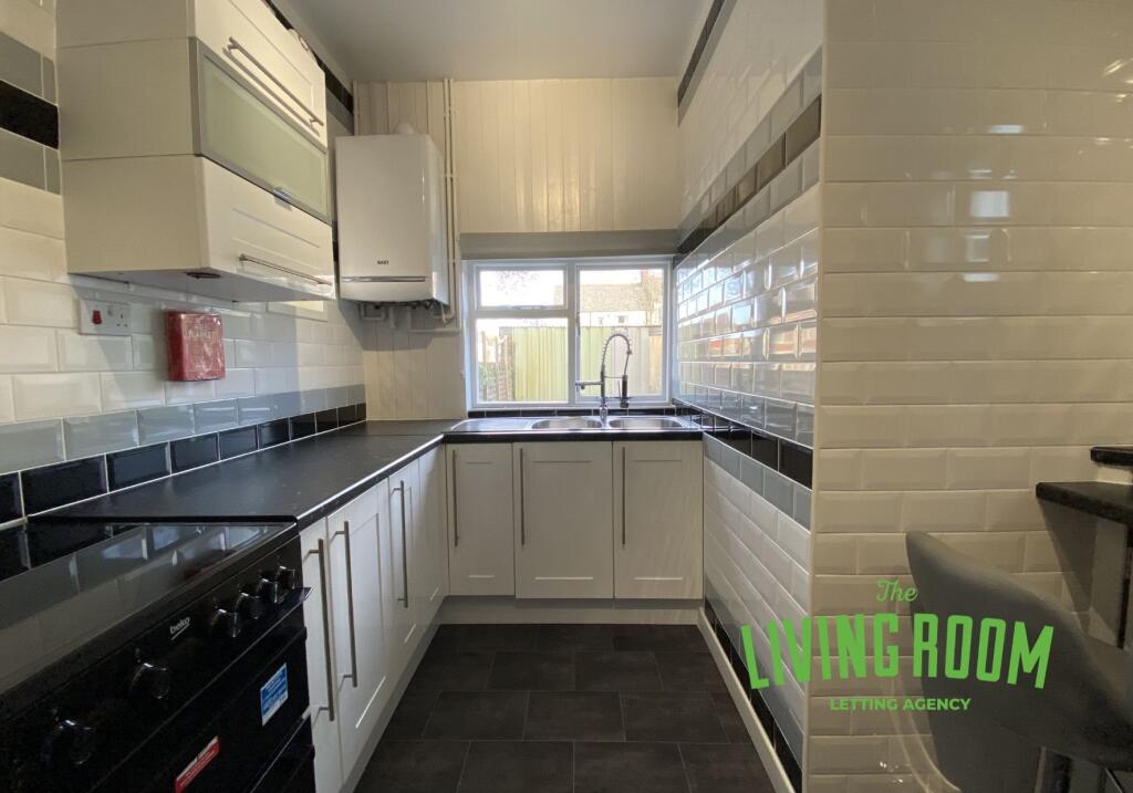 kitchen (2)