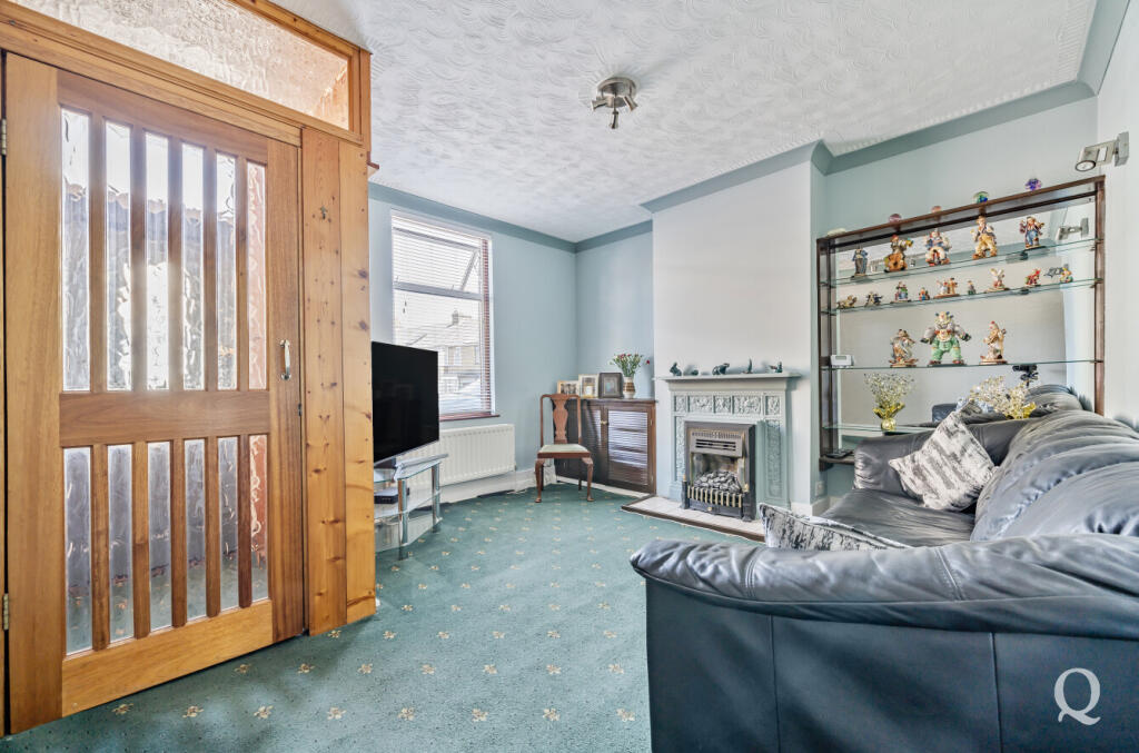 8fbae737-93cc-460...