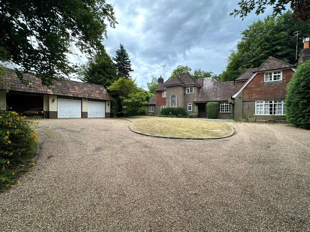 Chestnut  Walk, Felcourt, East Grinstead, West Sussex, RH19