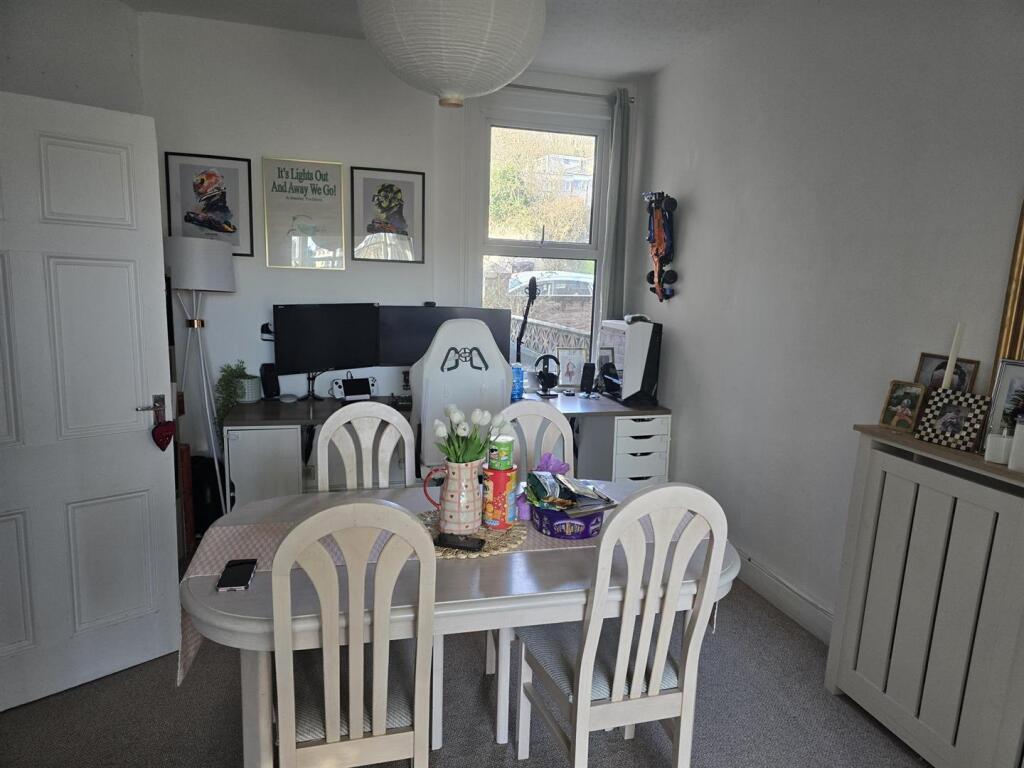 Dining Room 45 Crown.jpg