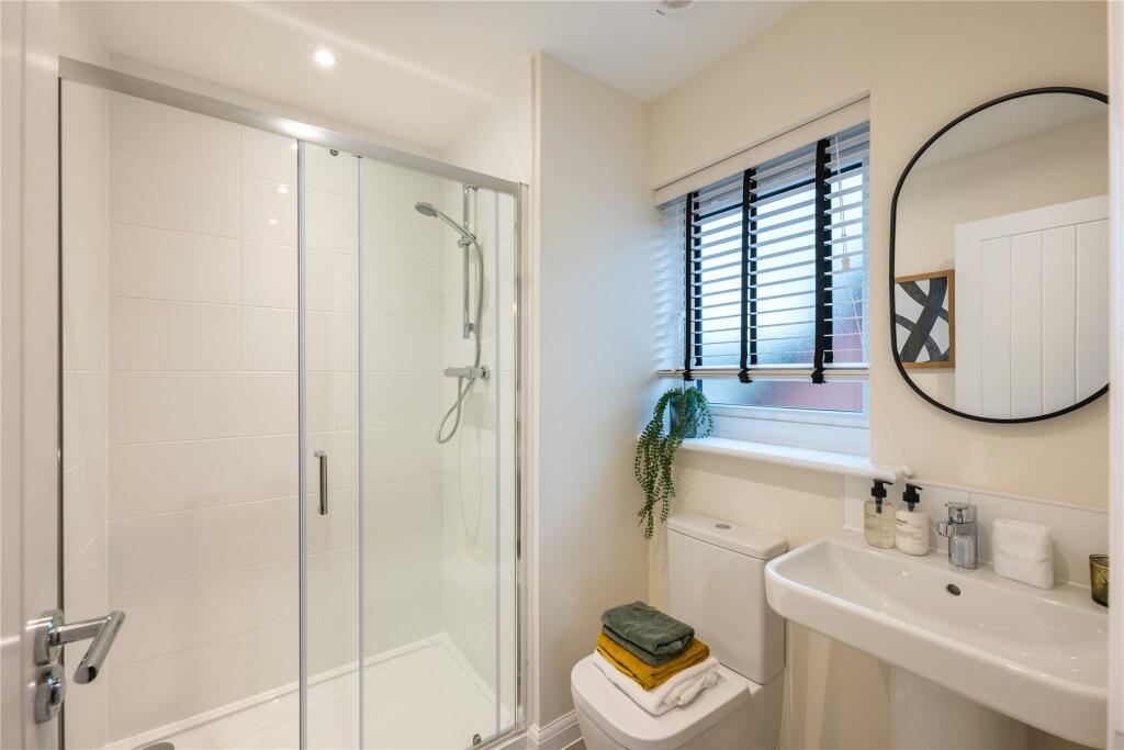 Example Ensuite