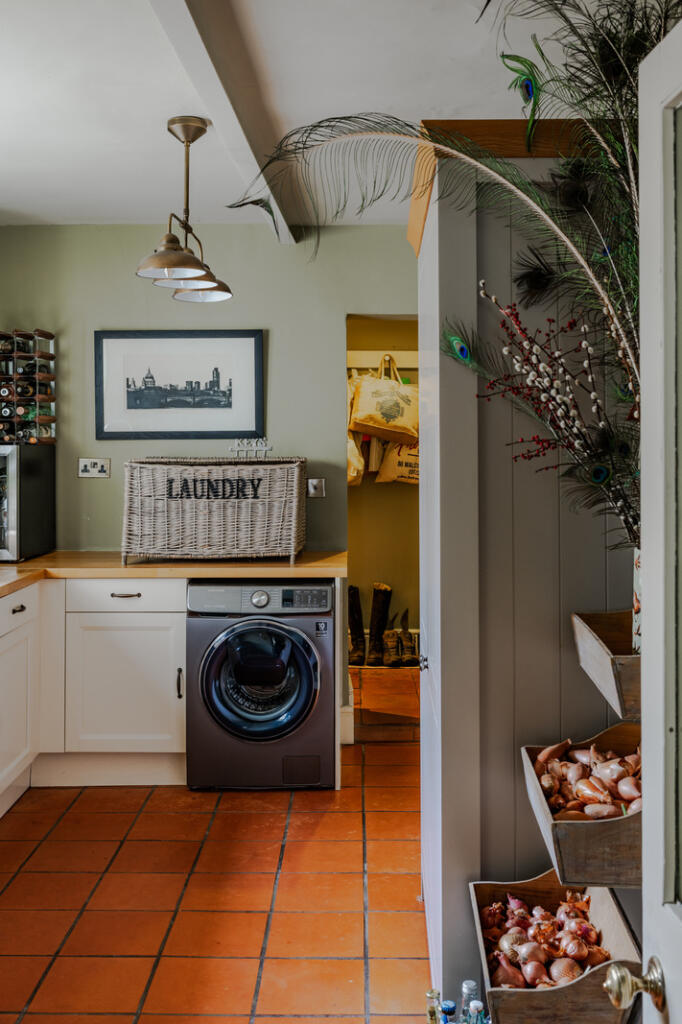 253566 - SH.hr-25.jpg