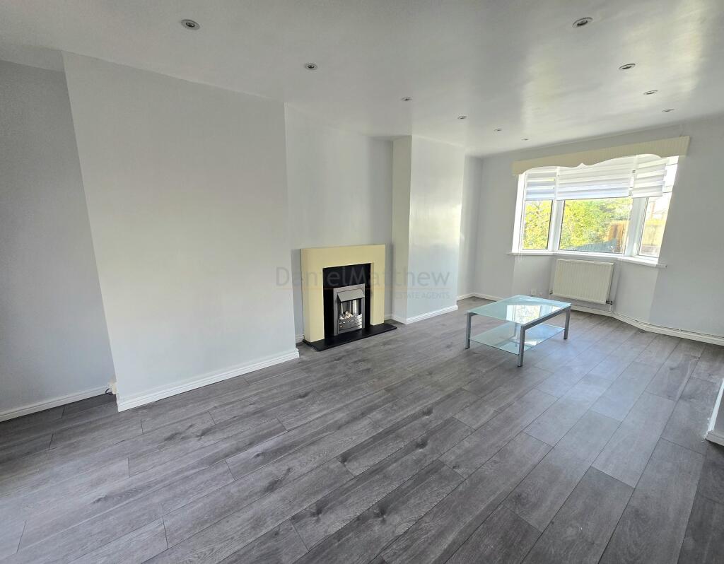 Open Plan Lounge/Diner