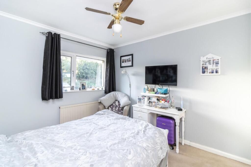 Britannia Avenue, Dartmouth-15.jpg