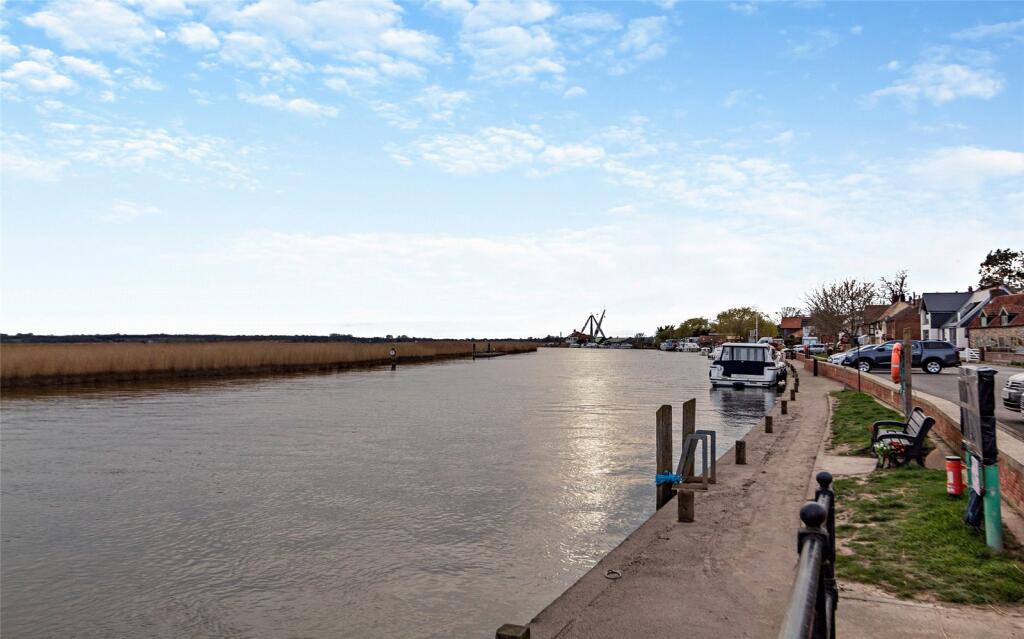 Reedham Waterside