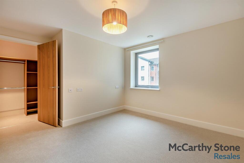 8668022-interior07-800.jpg