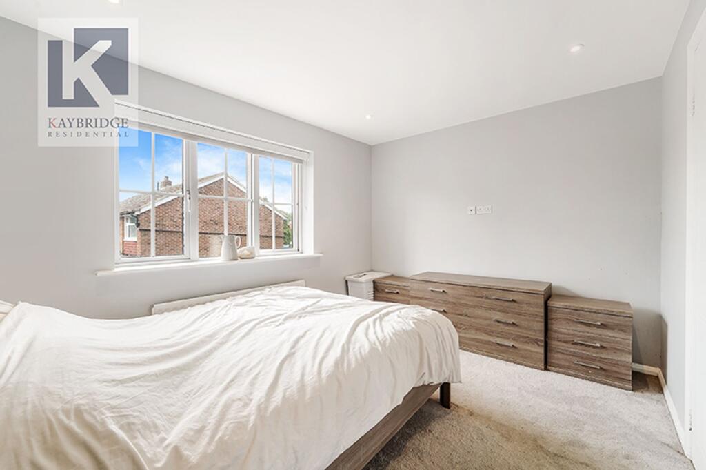 Pemberley Chase, West Ewell