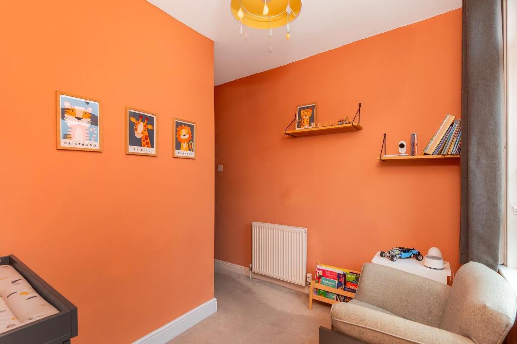 8V8ARD - Bedroom K.jpg