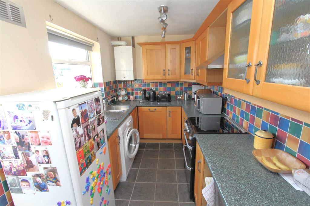 Kitchen.JPG