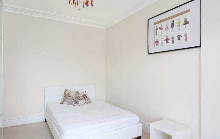 120 montagu mansions 2 22.07.png