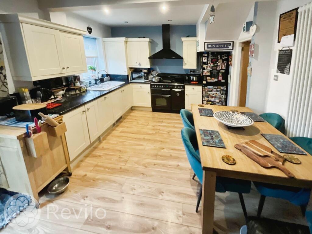 Kitchen &amp; Dining Room/Living Space