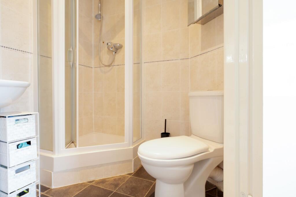 BEDROOMS AND BATHROOMS