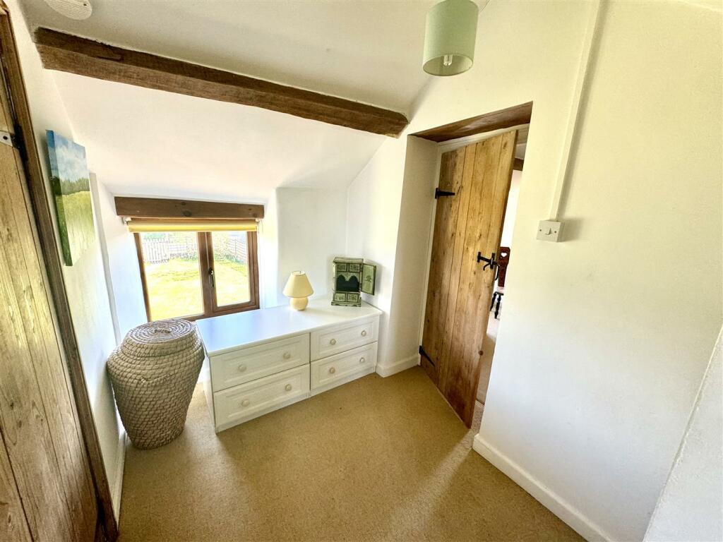 FIRST FLOOR STAIRS AND LANDING
