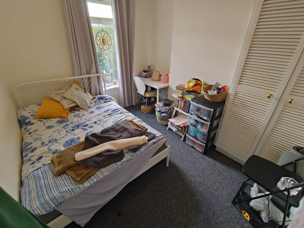 First floor middle b