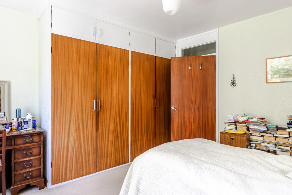 bedroom2a