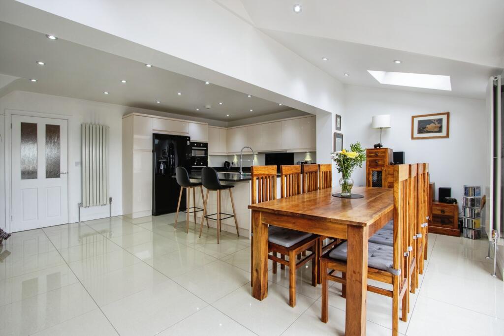 Kitchen/Family Room