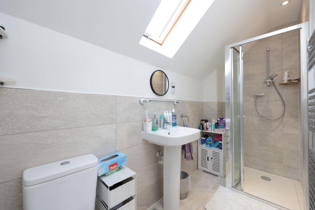 En-suite One