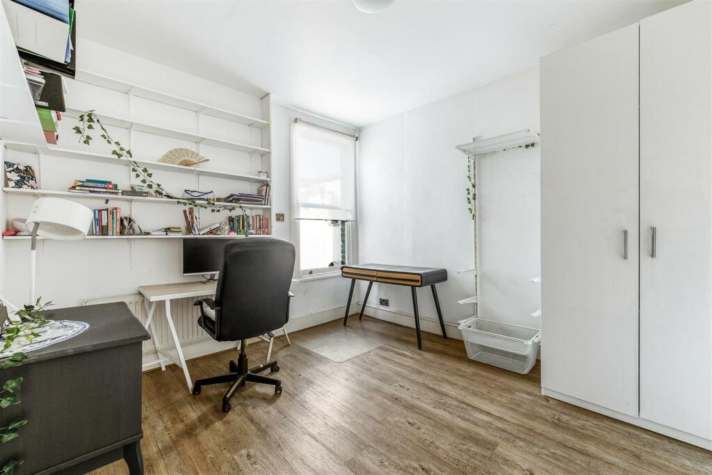 Denehurst Gardens-13.jpg