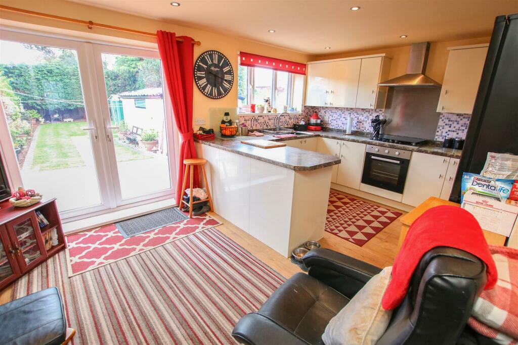 LIVING DINING KITCHEN