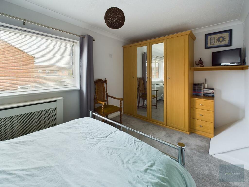 CAM02558G0-PR0239-ST