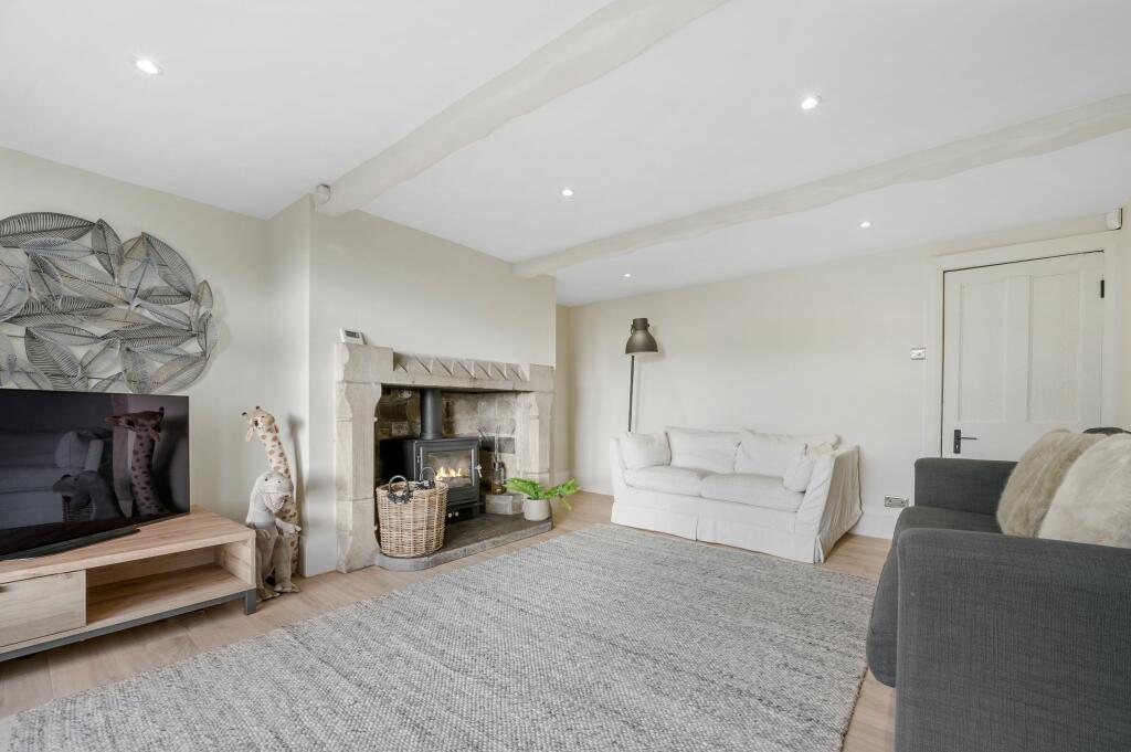 Snug/Playroom