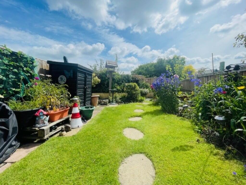 thumbnail_IMG_498...