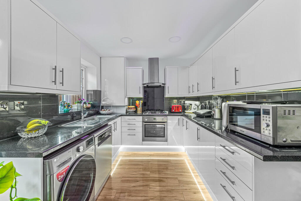 Kitchen Shot 3