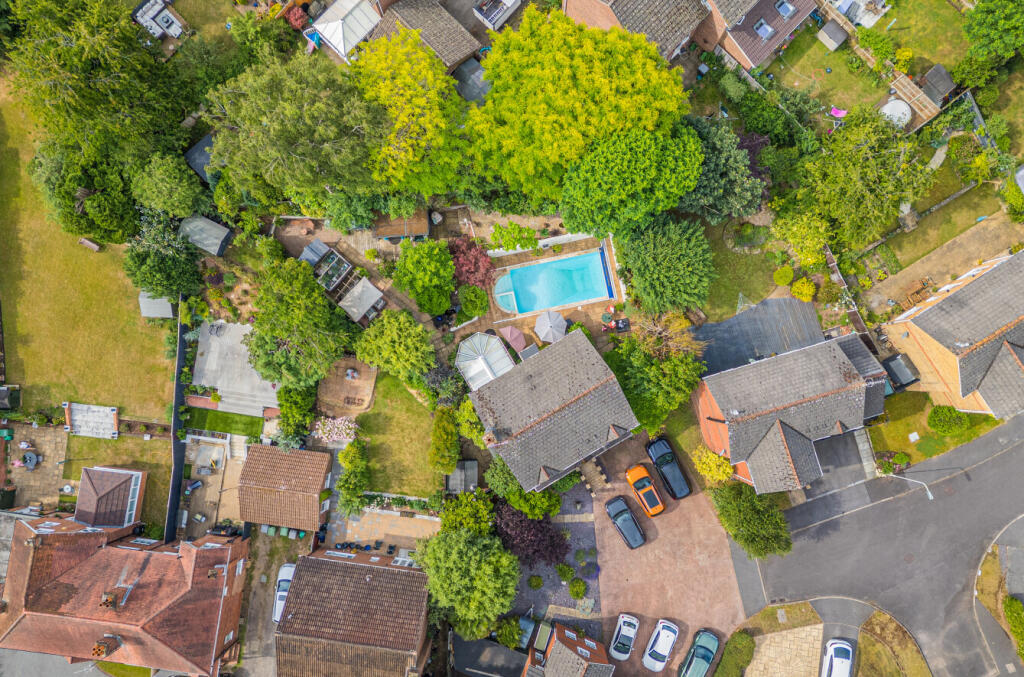 1309345-10-68558b...