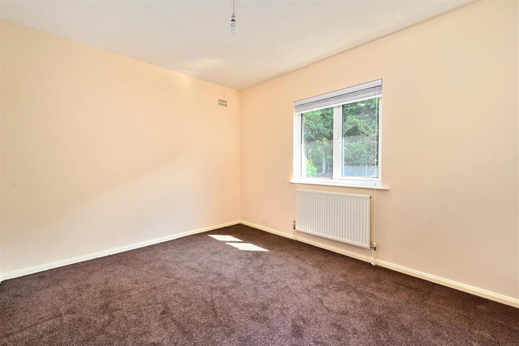 Highdown, Southwick, BN41 (11).jpg