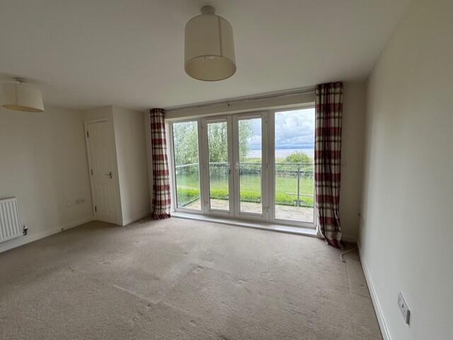 Sitting room 5