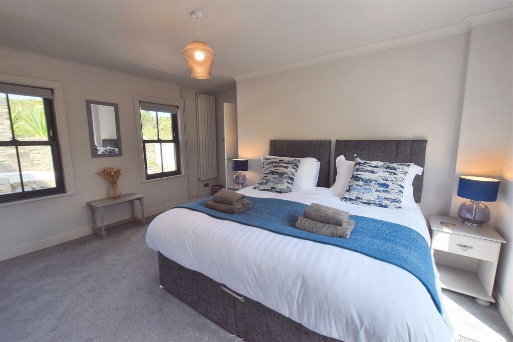 Bedroom 2 (Ground Floor)