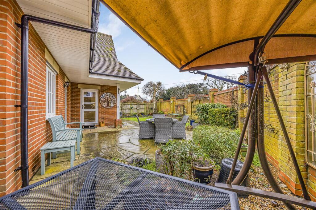2 Clarendon Close, Denmead-PorticoMarketing-Nexa-4
