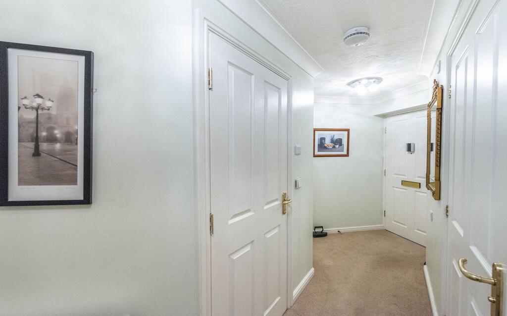 ENTRANCE HALLWAY