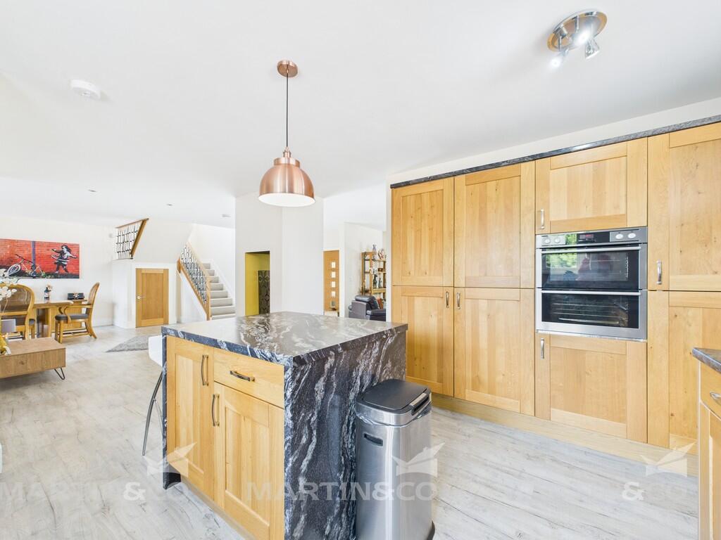 CAM02406G0-PR0506...