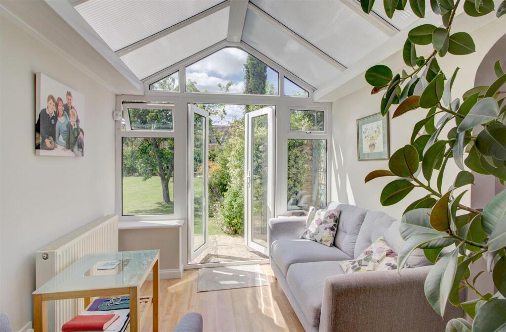Garden room