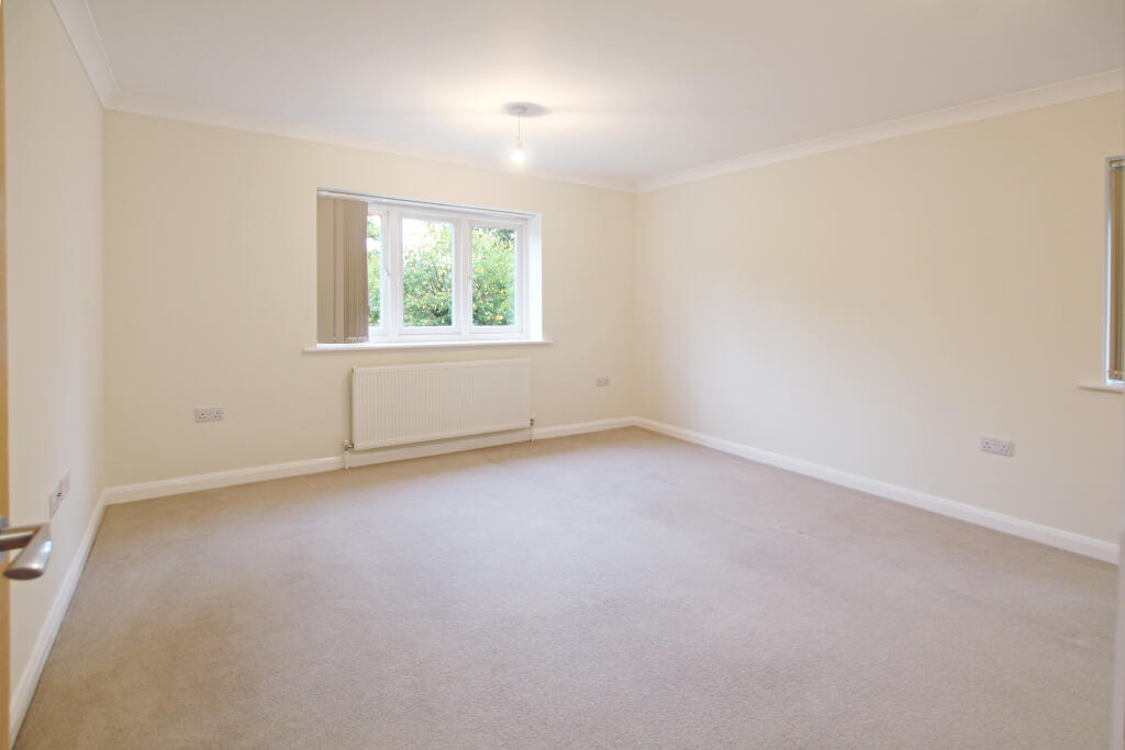 4. LOUNGE.jpg