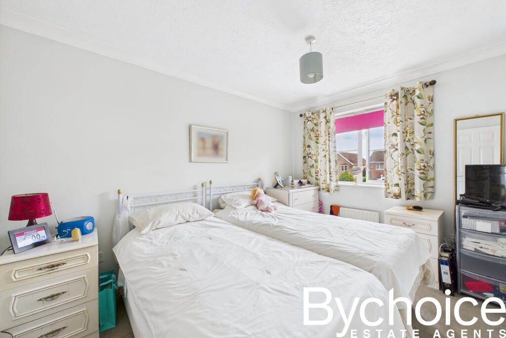 CAM05454G0-PR0017-STILL009