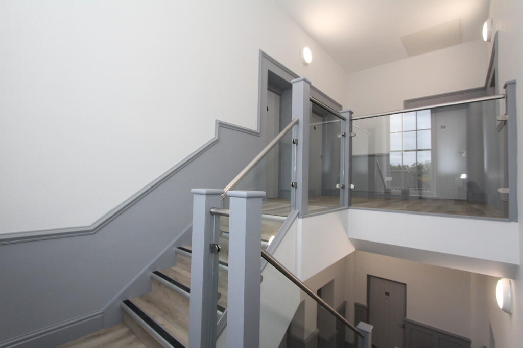 2025-10-01 15.15....